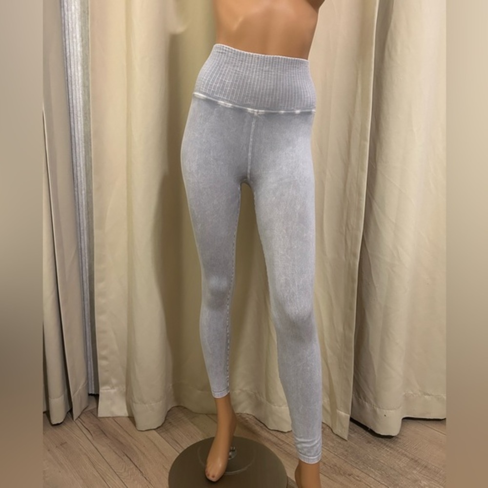 New Free People High-Rise 7/8 Length Good Karma Leggings $78.00 XS/S